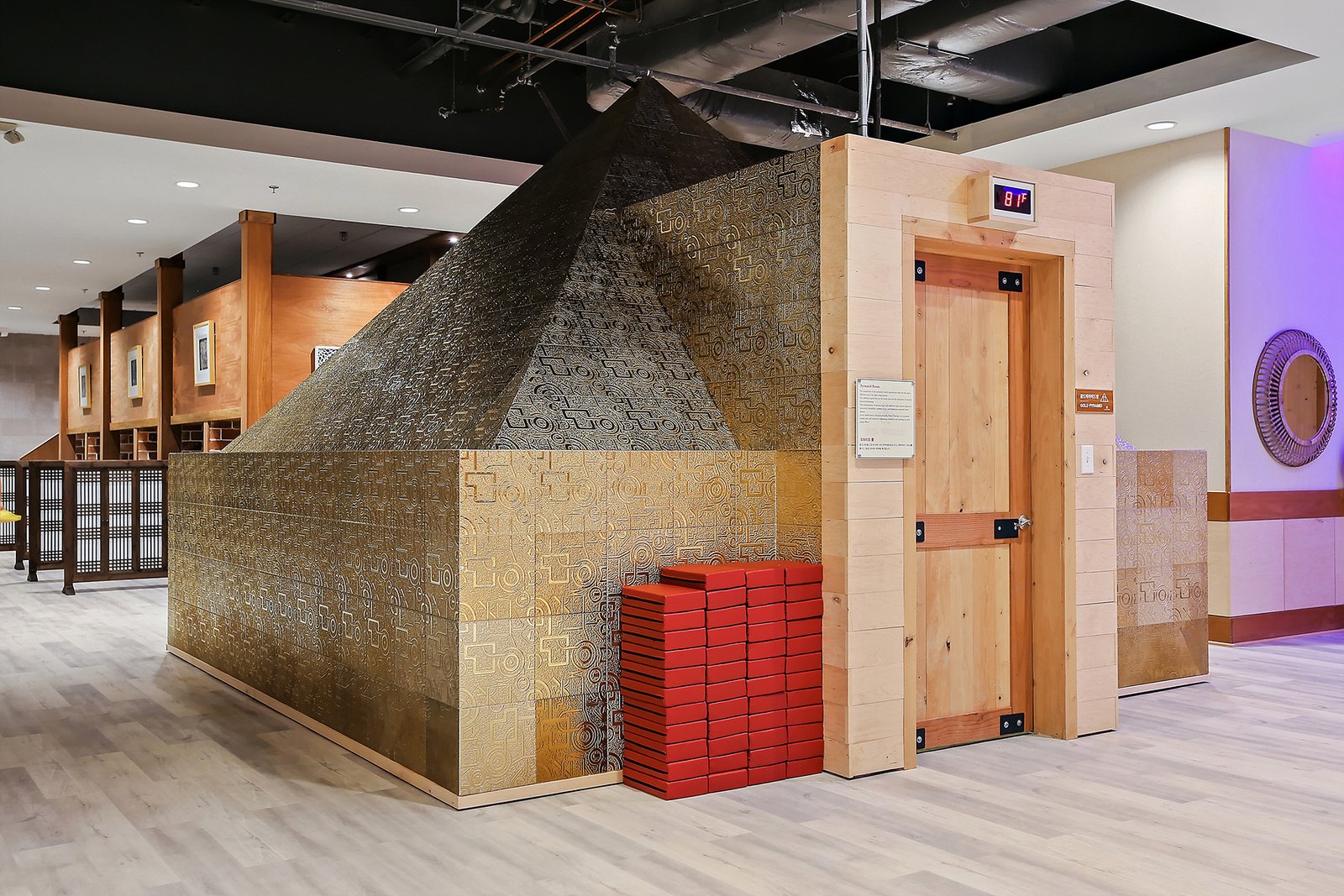 Spa World Houston Gold Pyramid Room